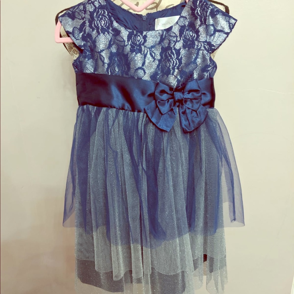 Blue dress
